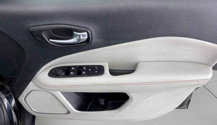 2019 Jeep Compass 2.0 LIMITED, Diesel, Manual, 47,136 km, Driver Side Door Panels Control