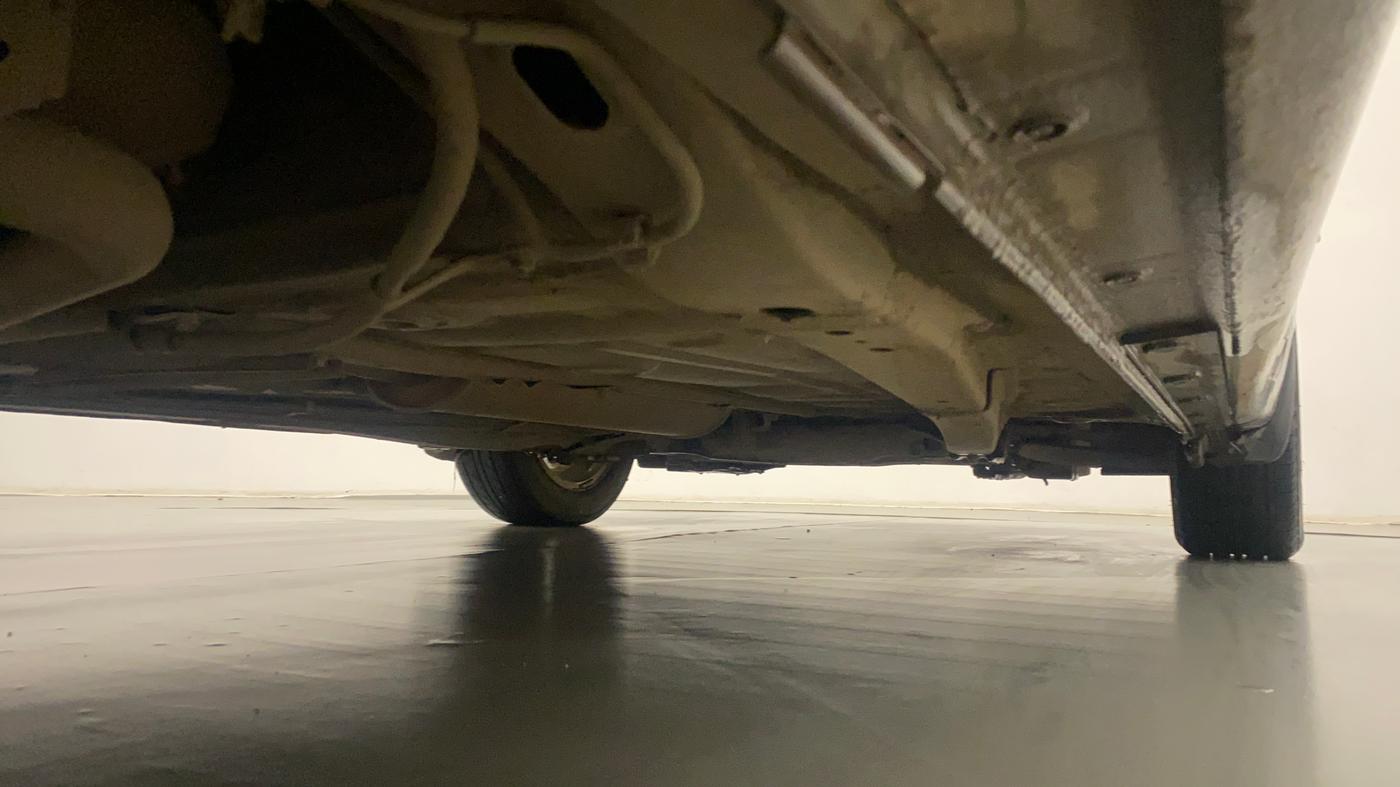 2018 Maruti Dzire ZXI AMT, CNG, Automatic, 99,140 km, Right Side Underbody