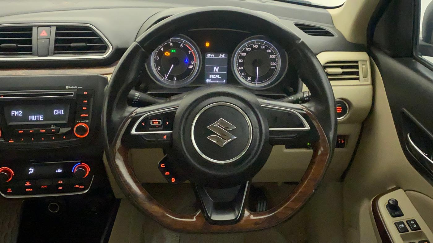 2018 Maruti Dzire ZXI AMT, CNG, Automatic, 99,140 km, Steering Wheel Close Up
