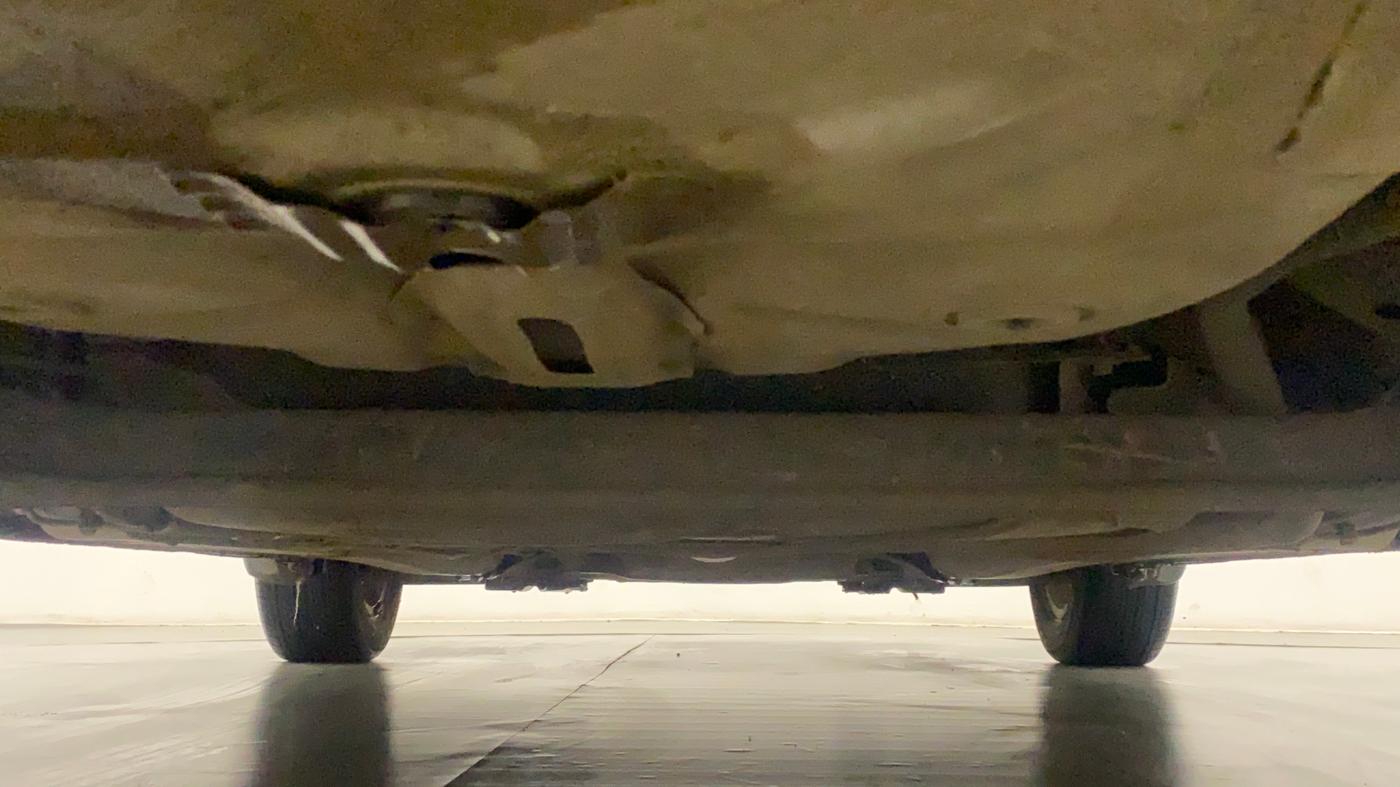 2018 Maruti Dzire ZXI AMT, CNG, Automatic, 99,140 km, Rear Underbody