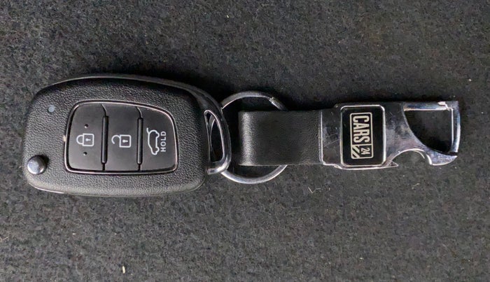 2018 Hyundai Creta E PLUS 1.4 DIESEL, Diesel, Manual, 91,019 km, Key Close Up