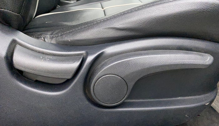 2018 Hyundai Creta E PLUS 1.4 DIESEL, Diesel, Manual, 91,019 km, Driver Side Adjustment Panel