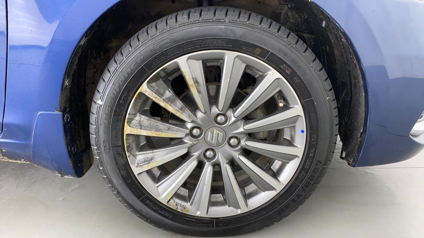 2018 Maruti Ciaz ALPHA 1.3 DDIS SHVS, Diesel, Manual, 82,609 km, Right Front Wheel