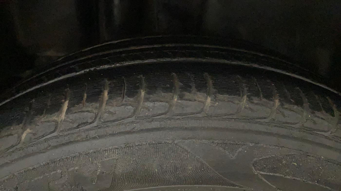2015 Maruti Ciaz VXI, Petrol, Manual, 54,685 km, Right Rear Tyre Tread