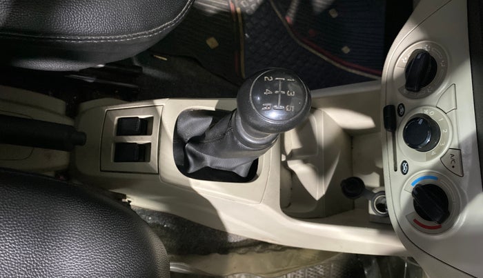 2022 Maruti Alto VXI, Petrol, Manual, 35,415 km, Gear Lever