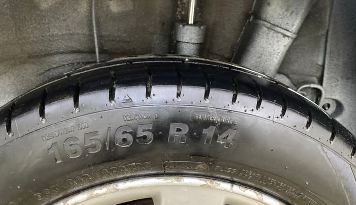 2016 Hyundai Xcent SX 1.2, Petrol, Manual, 41,870 km, Left Rear Tyre Tread