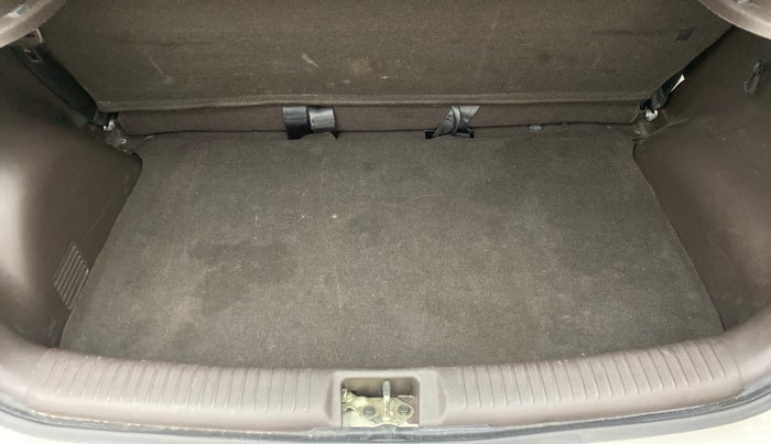 2013 Hyundai Santro Xing GL PLUS, Petrol, Manual, 34,527 km, Boot Inside