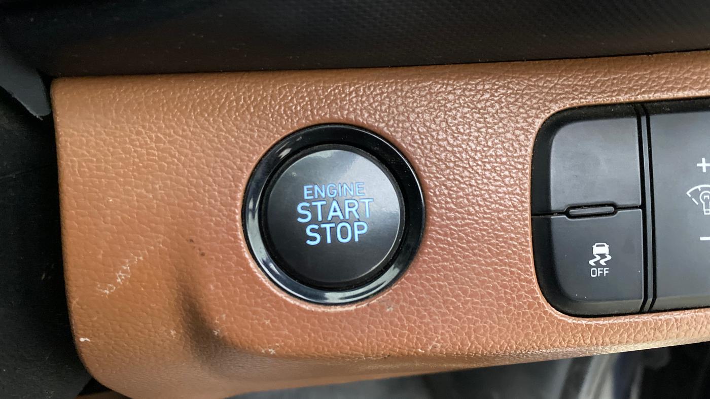 2020 Hyundai VENUE SX 1.0 (O) TURBO IMT, Petrol, Manual, 37,891 km, Keyless Start/ Stop Button