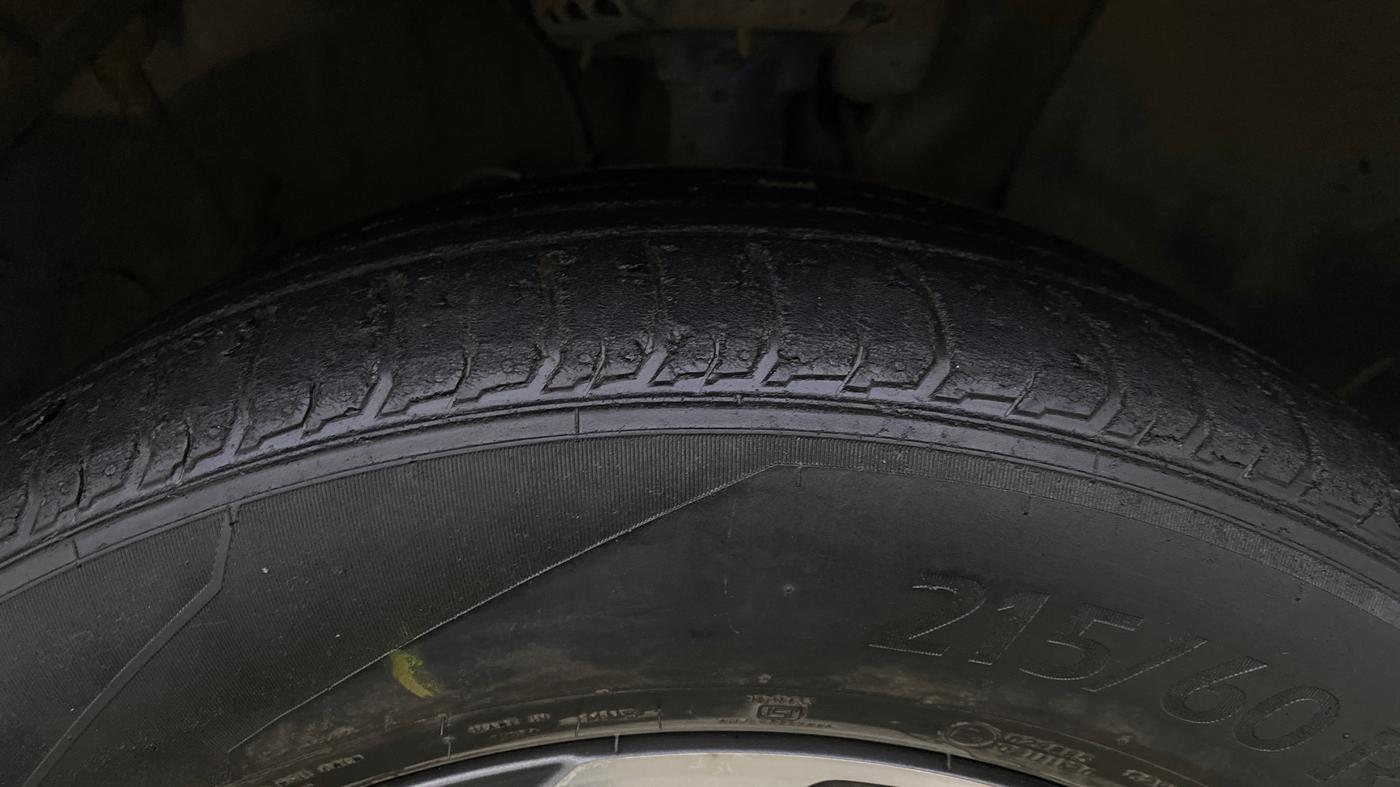 2020 Hyundai VENUE SX 1.0 (O) TURBO IMT, Petrol, Manual, 37,891 km, Right Front Tyre Tread