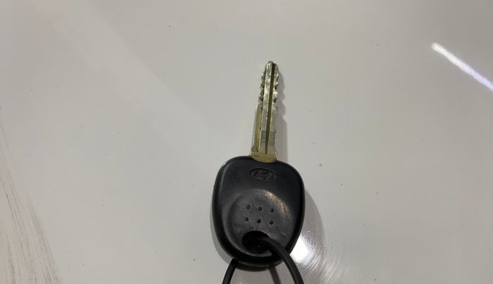 2016 Hyundai Eon D-LITE+, Petrol, Manual, 18,035 km, Key Close Up