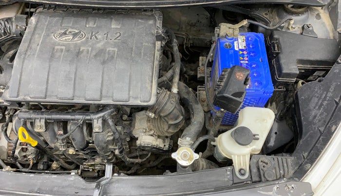 2017 Hyundai Grand i10 SPORTZ 1.2 KAPPA VTVT, Petrol, Manual, 51,849 km, Engine View - Left