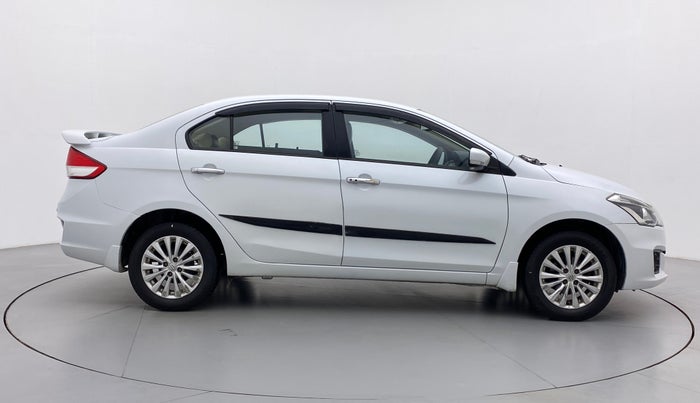 2018 Maruti Ciaz ZETA 1.4 VVT, Petrol, Manual, 52,367 km, Right Side View