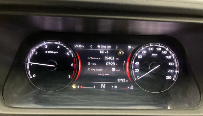 2023 Mahindra XUV700 MX P MT 5 STR, Petrol, Manual, 23,750 km, Odometer Image