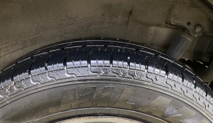 2017 Maruti Wagon R 1.0 LXI CNG (O), CNG, Manual, 52,446 km, Left Rear Tyre Tread