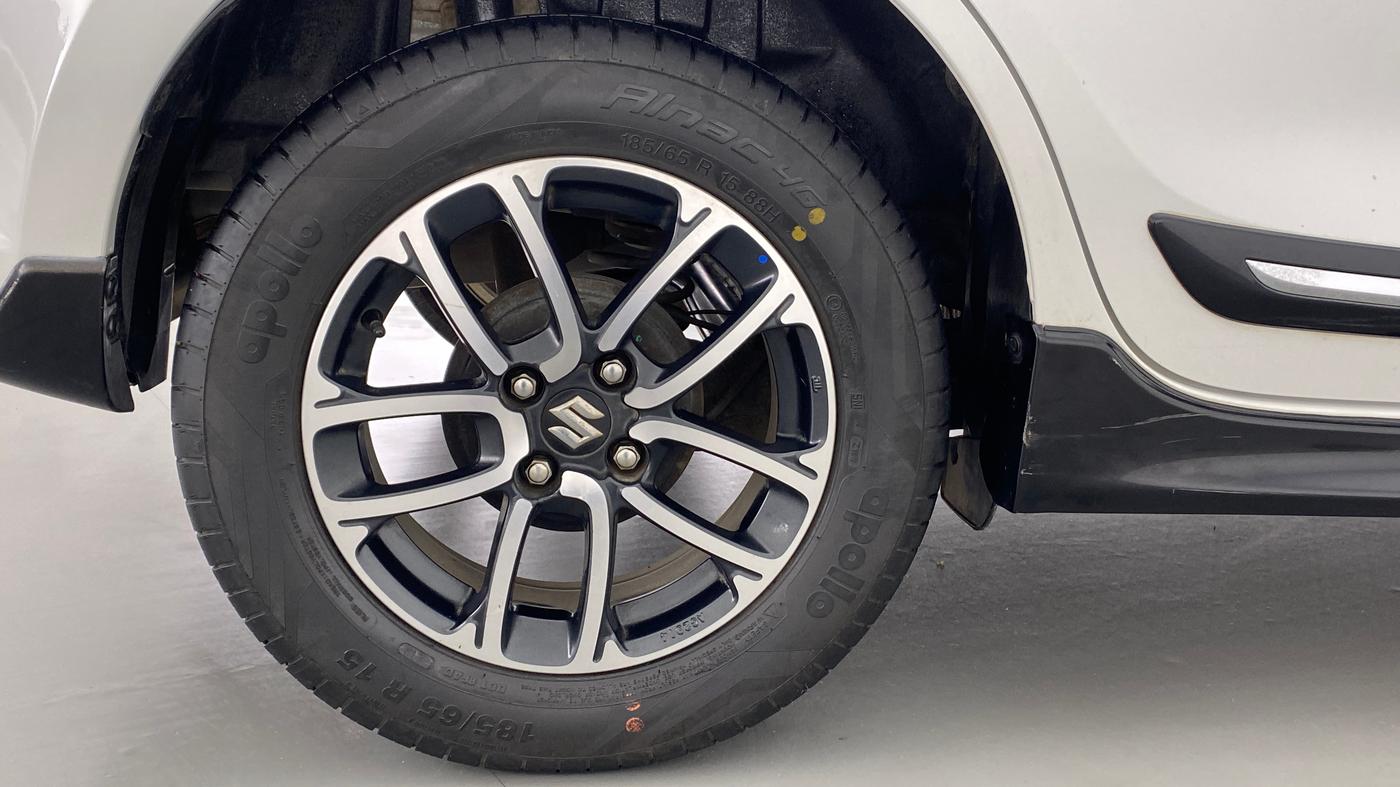 2019 Maruti Swift ZXI + AMT, Petrol, Automatic, 14,851 km, Right Rear Wheel