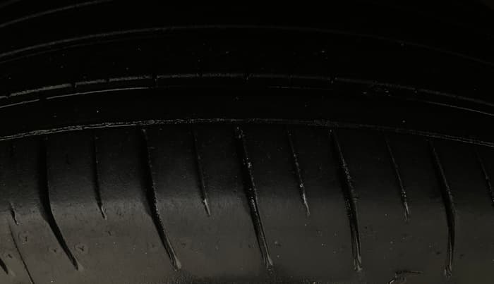 2024 Maruti FRONX DELTA PLUS 1.0 TURBO MT, Petrol, Manual, 26,028 km, Left Front Tyre Tread