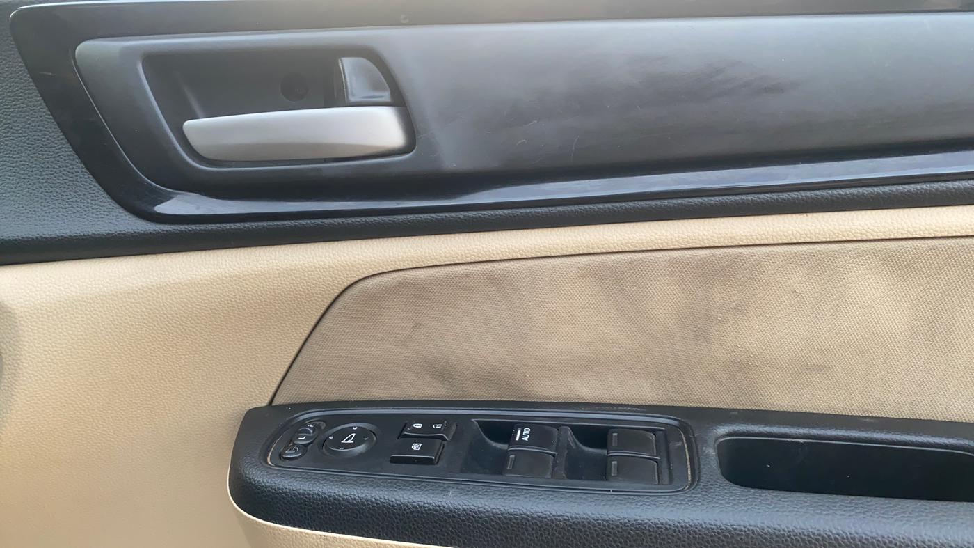 2019 Honda Amaze 1.2L I-VTEC S, Petrol, Manual, 54,501 km, Driver Side Door Panels Control
