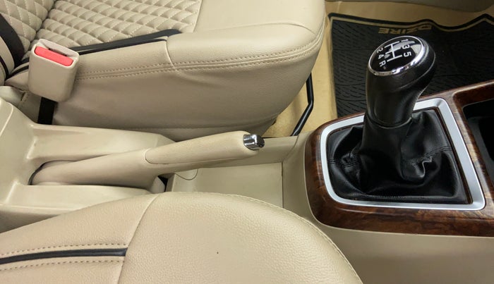 2018 Maruti Dzire VXI, Petrol, Manual, 6,947 km, Gear Lever