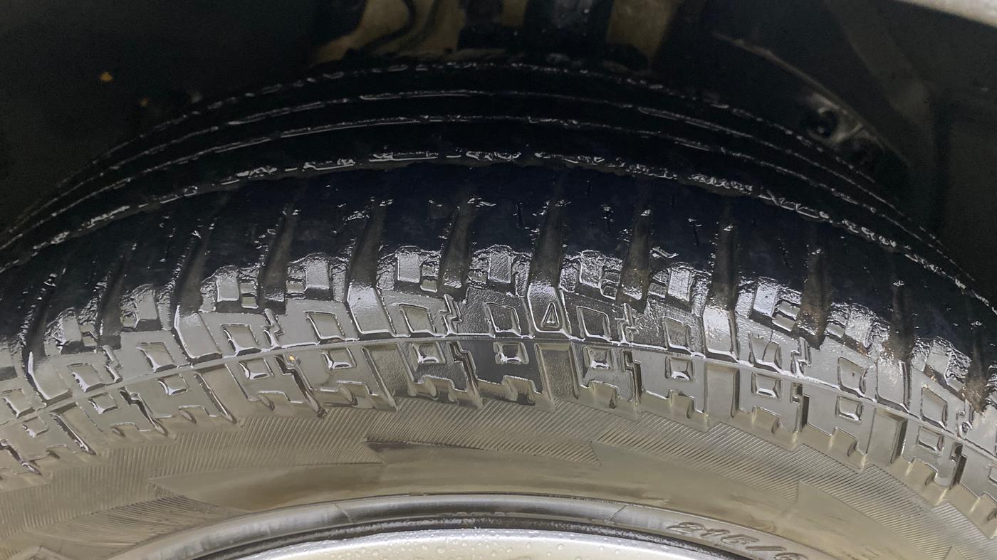 2019 Renault Captur RXE PETROL, CNG, Manual, 90,051 km, Right Front Tyre Tread