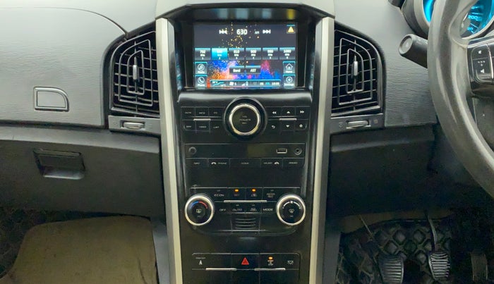 2018 Mahindra XUV500 W7, Diesel, Manual, 1,12,969 km, Air Conditioner