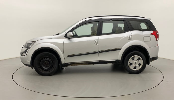 2018 Mahindra XUV500 W7, Diesel, Manual, 1,12,969 km, Left Side