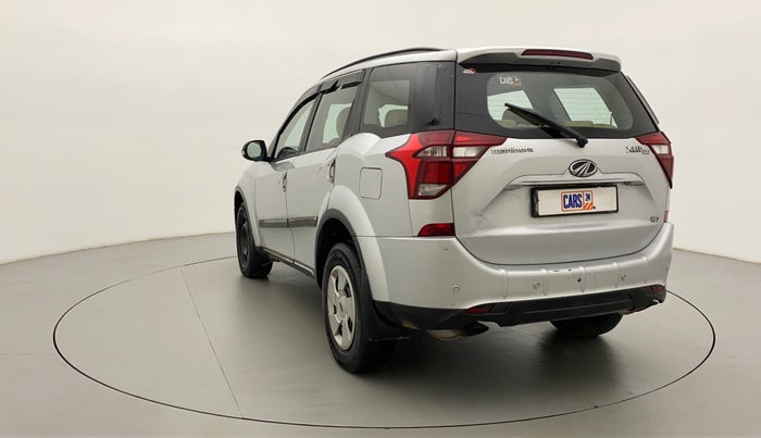 2018 Mahindra XUV500 W7, Diesel, Manual, 1,12,969 km, Left Back Diagonal