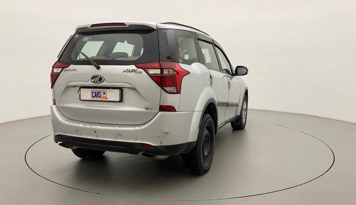 2018 Mahindra XUV500 W7, Diesel, Manual, 1,12,969 km, Right Back Diagonal