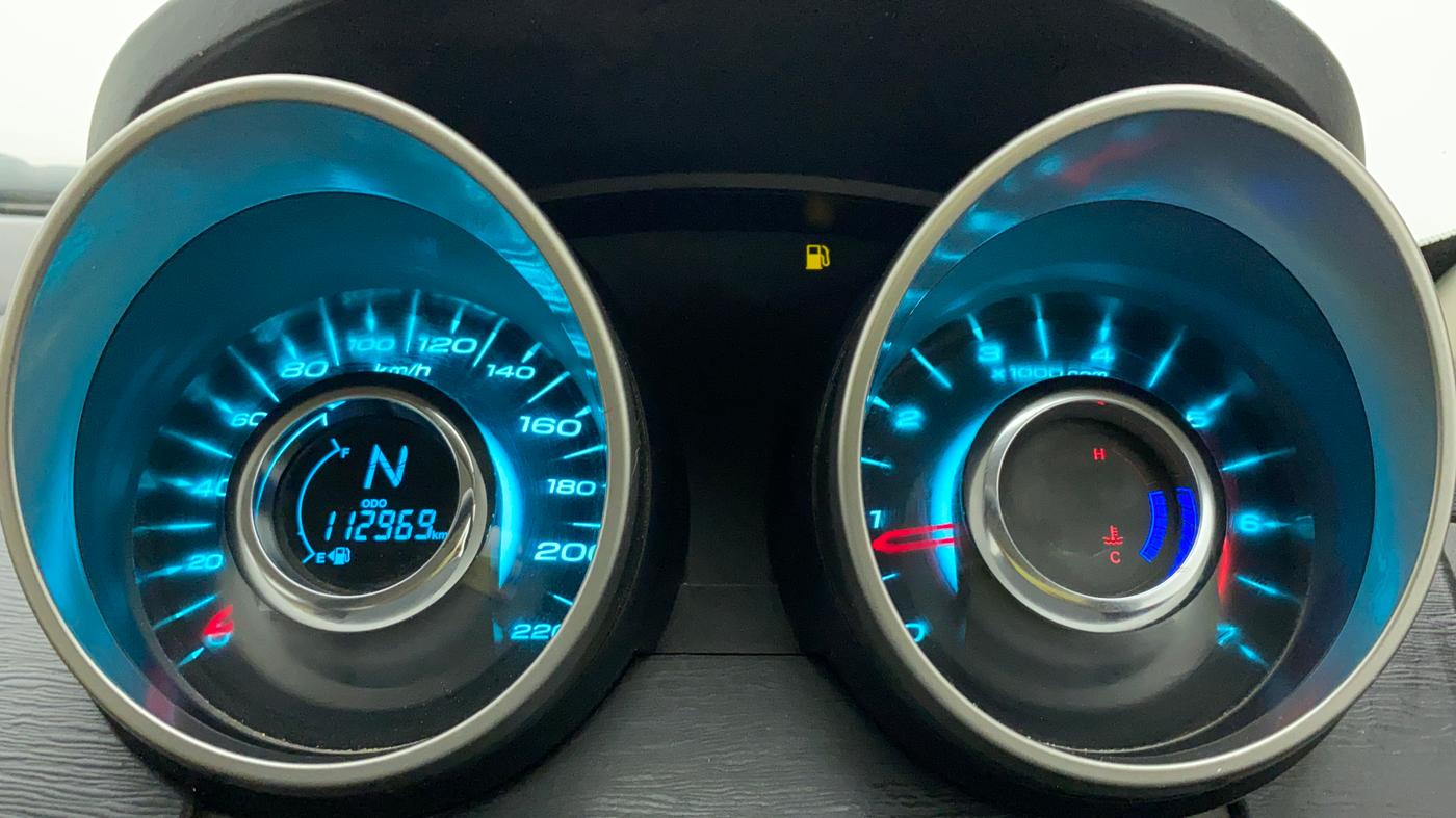2018 Mahindra XUV500 W7, Diesel, Manual, 1,12,969 km, Odometer Image