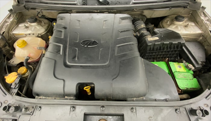 2018 Mahindra XUV500 W7, Diesel, Manual, 1,12,969 km, Open Bonet