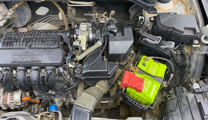 2022 Honda Amaze 1.2L I-VTEC VX CVT, Petrol, Automatic, 39,062 km, Engine View - Left