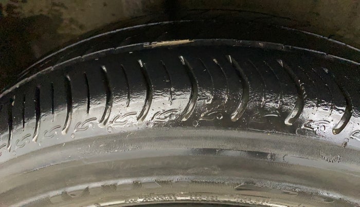 2022 Honda Amaze 1.2L I-VTEC VX CVT, Petrol, Automatic, 39,062 km, Right Rear Tyre Tread