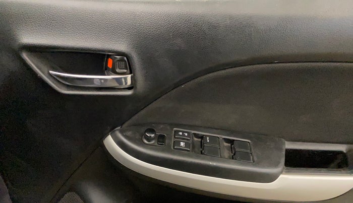 2017 Maruti Baleno DELTA PETROL 1.2, CNG, Manual, 1,02,072 km, Driver Side Door Panels Control