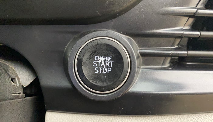 2023 Hyundai NEW I20 ASTA (O) 1.2 MT, Petrol, Manual, 19,651 km, Keyless Start/ Stop Button