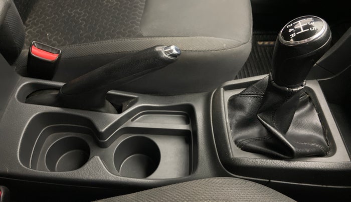 2017 Maruti Vitara Brezza ZDI PLUS DUAL TONE, Diesel, Manual, 84,213 km, Gear Lever