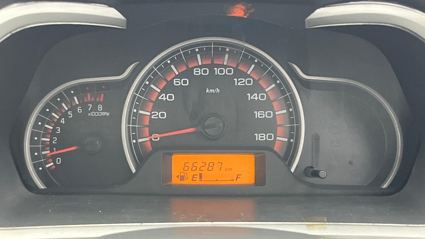 2017 Maruti Alto K10 VXI, Petrol, Manual, 66,287 km, Odometer Image