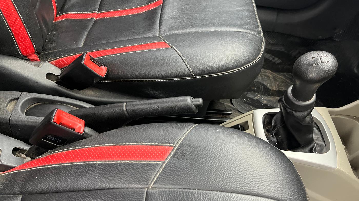 2017 Maruti Alto K10 VXI, Petrol, Manual, 66,287 km, Gear Lever