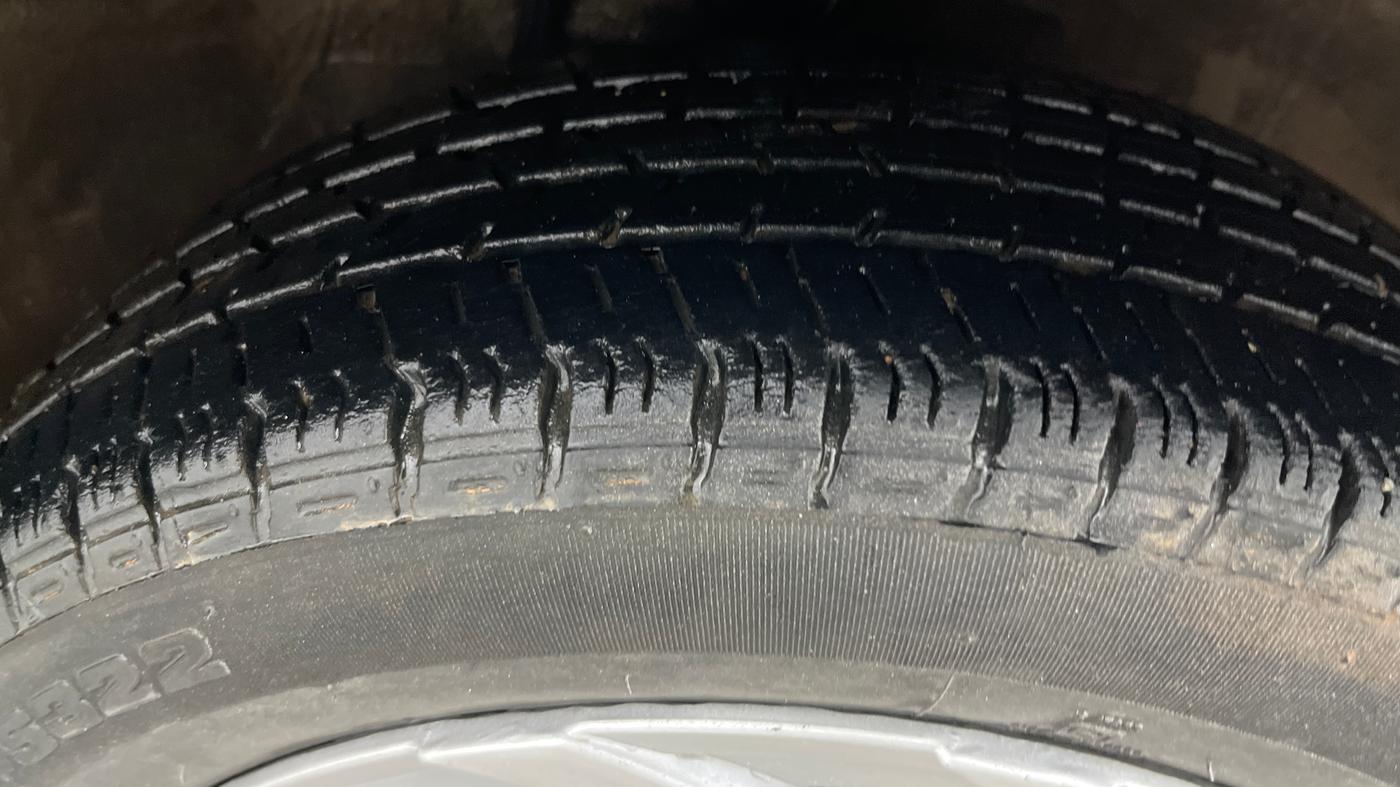 2017 Maruti Alto K10 VXI, Petrol, Manual, 66,287 km, Right Front Tyre Tread