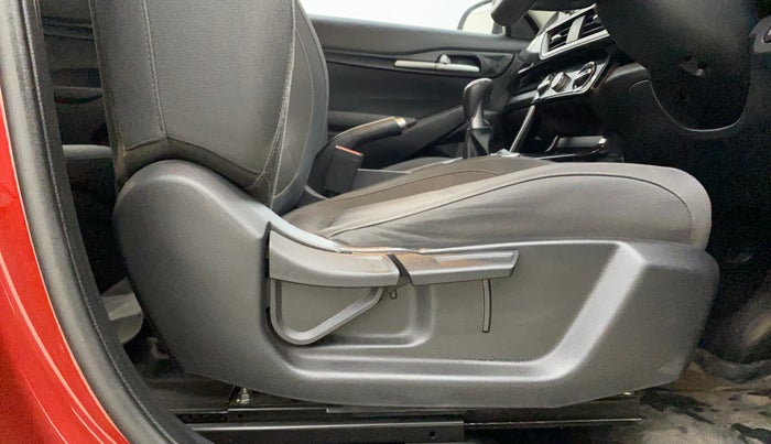 2020 KIA SELTOS HTK PLUS 1.5 DIESEL, Diesel, Manual, 52,482 km, Driver Side Adjustment Panel