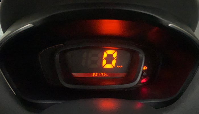 2016 Renault Kwid RXT 0.8, Petrol, Manual, 33,173 km, Odometer Image