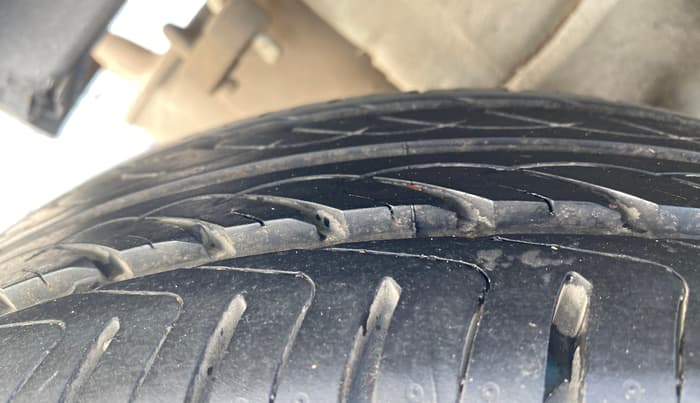 2017 Tata Tiago XZA PETROL, Petrol, Automatic, 55,923 km, Right Rear Tyre Tread