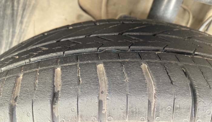 2017 Tata Tiago XZA PETROL, Petrol, Automatic, 55,923 km, Right Front Tyre Tread