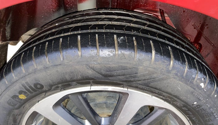 2020 Ford New Figo TITANIUM 1.2 PETROL MT, Petrol, Manual, 13,861 km, Right Rear Tyre Tread