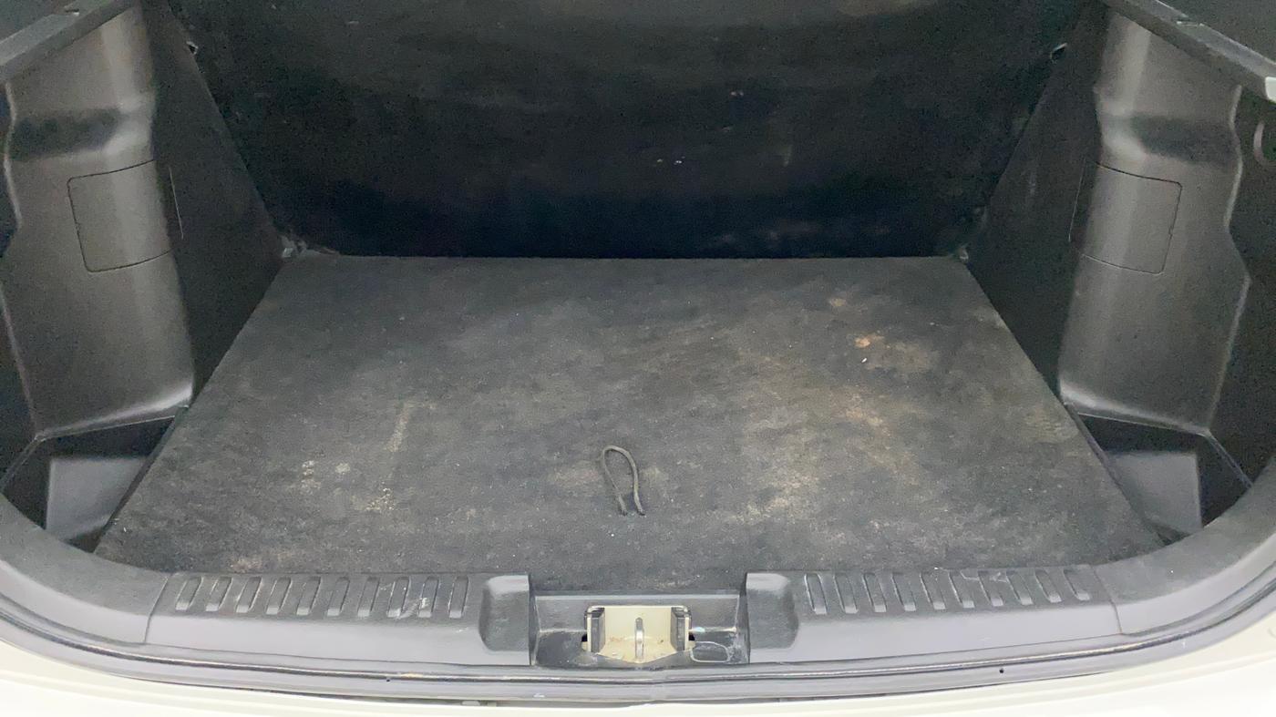 2020 Maruti Vitara Brezza VXI AT SHVS, Petrol, Automatic, 30,949 km, Boot Inside