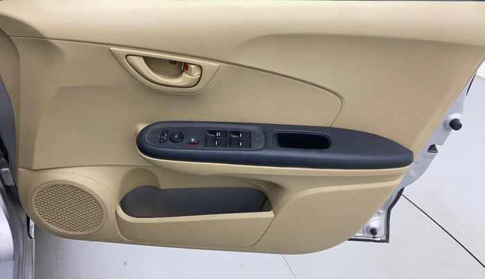 2015 Honda Brio S MT, Petrol, Manual, 74,129 km, Driver Side Door Panels Control