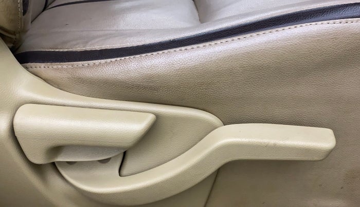2015 Honda Brio S MT, Petrol, Manual, 74,129 km, Driver Side Adjustment Panel