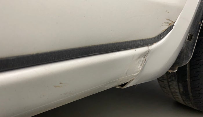 2015 Honda Brio S MT, Petrol, Manual, 74,129 km, Right running board - Slightly dented