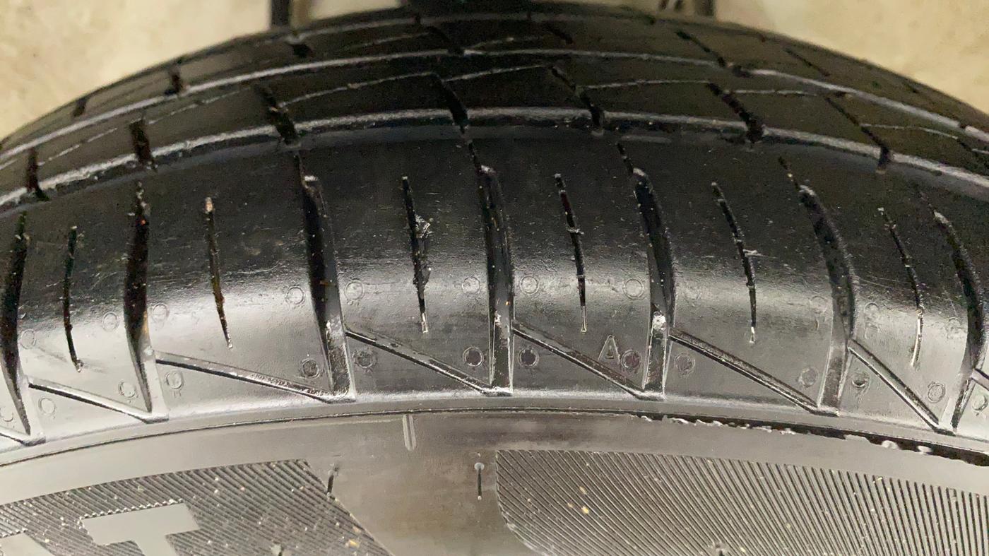 2021 Maruti Alto VXI, Petrol, Manual, 2,357 km, Right Front Tyre Tread
