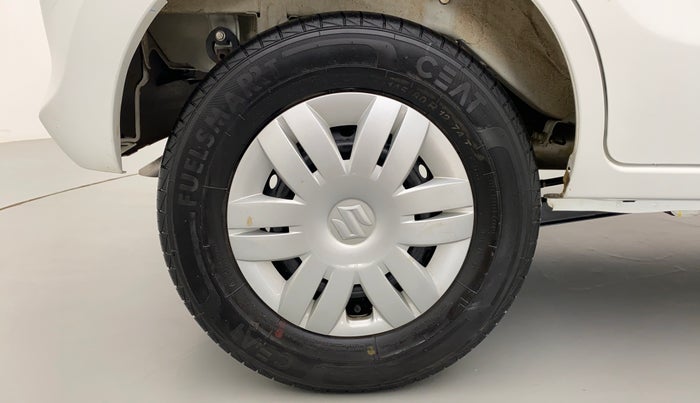 2021 Maruti Alto VXI, Petrol, Manual, 2,357 km, Right Rear Wheel