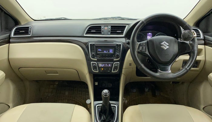 2015 Maruti Ciaz  ZDI SHVS, Diesel, Manual, 70,432 km, Dashboard