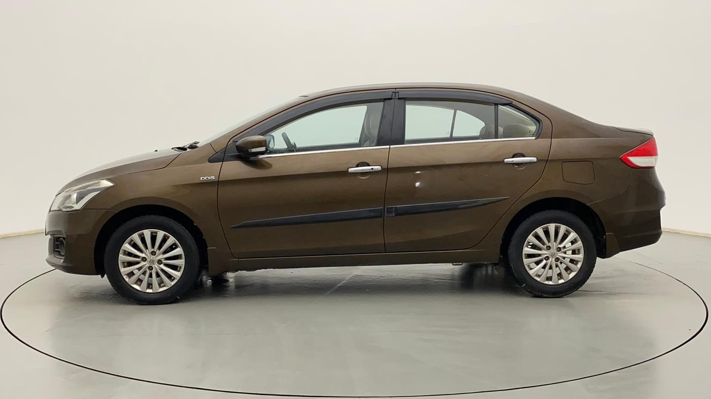 2015 Maruti Ciaz  ZDI SHVS, Diesel, Manual, 70,432 km, Left Side